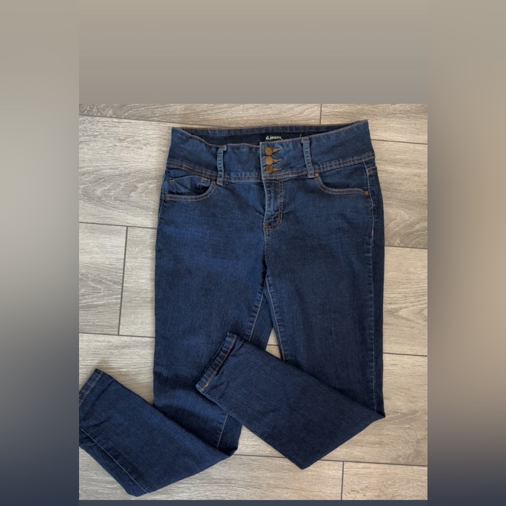 D Jeans Size 6 Dark Wash Button/zip Up Denim Jeans Inseam 26 In GUC